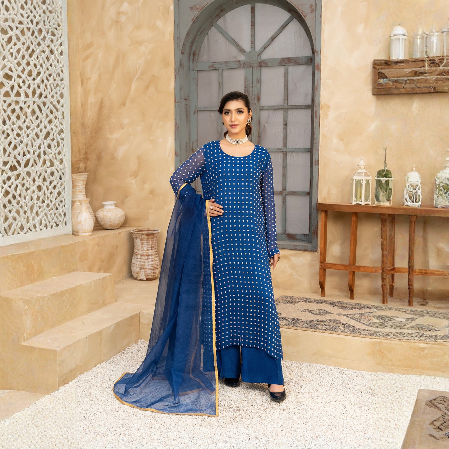 Noor-e-Mah – FNS-272